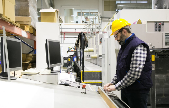 How Conveyor Layout Impacts Warehouse Productivity